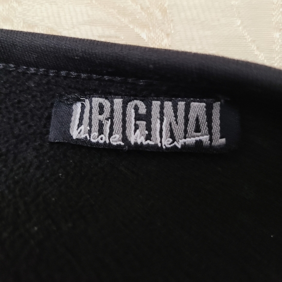 𝅺Nicole Miller black and gray shrug - Picture 3 of 3